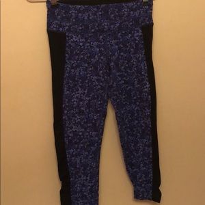 Cropped Athleta leggings